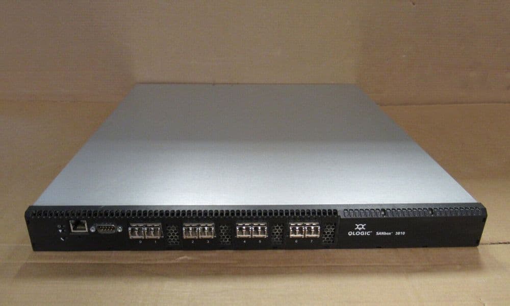 QLogic SANbox 3810 8Port 4Gb Fibre Channel FC Stackable Switch SB381008A8