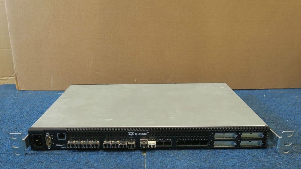 QLogic SANbox 5600Q 20 Port 4GB Fibre Chanel Network Stackable Switch