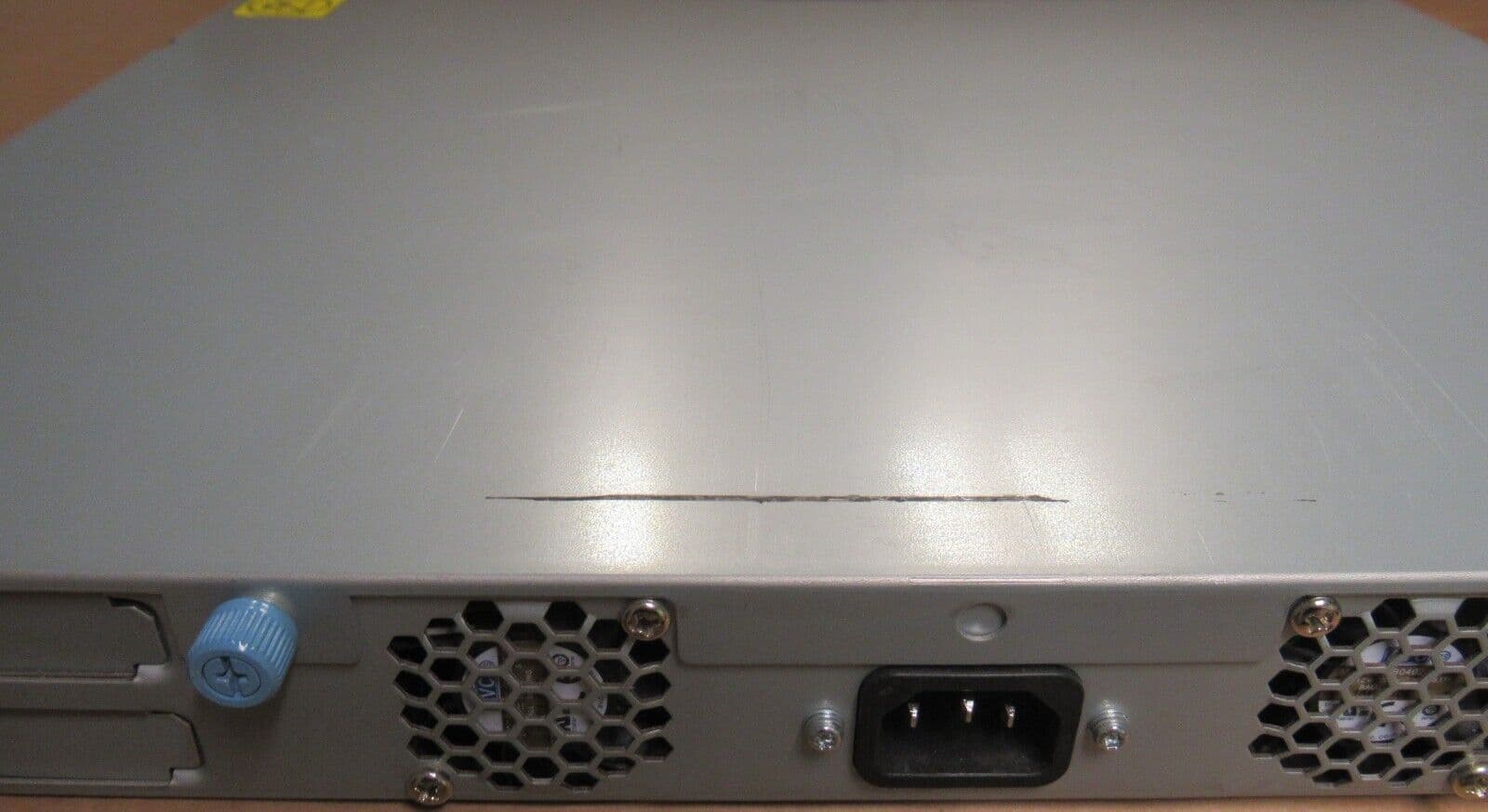 Quantum 7226 1U3 903577 46C2546 SAS Media Tape Drive Enclosure