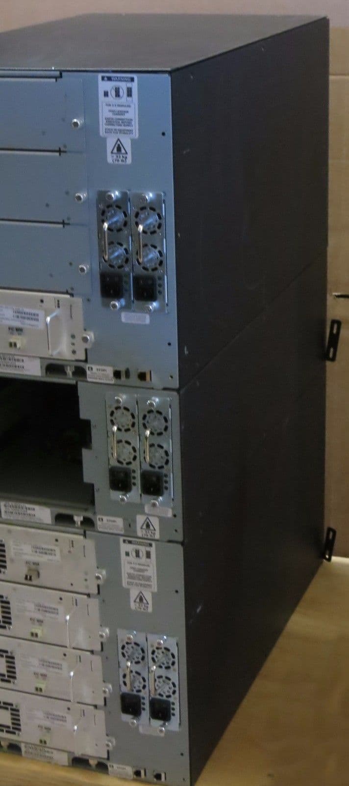 Quantum Scalar i500 Tape Library Autoloader 2x Expansion Units 5x LTO4