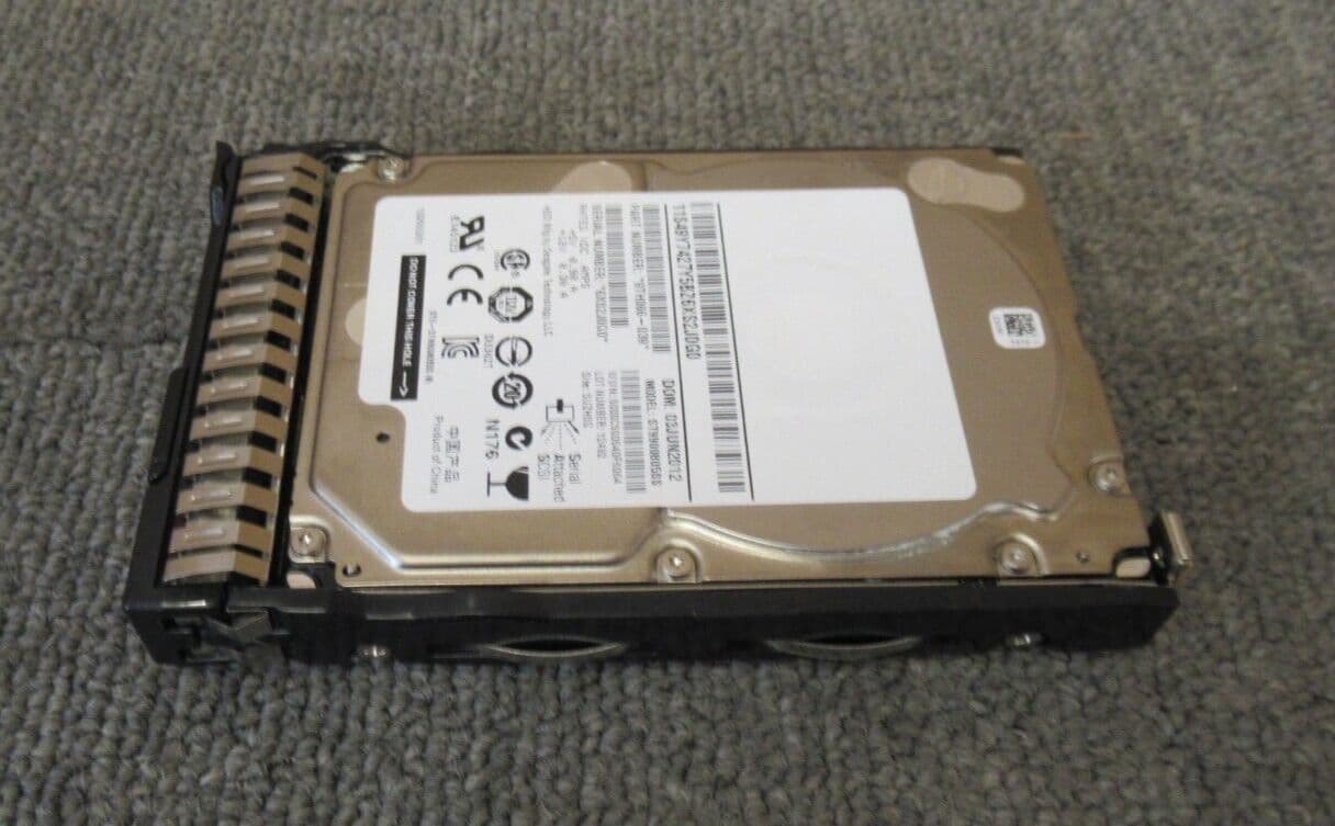 Seagate 900GB 6G SAS 10K Hard Drive ST9900805SS Seagate 900GB 6G SAS 10K Hard Drive ST9900805SS