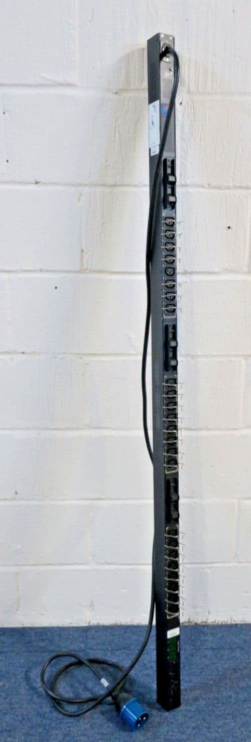 Server Tech Sentry CW-24VE-P32M PDU 24 x C13 32A Switched Master 0U 240V