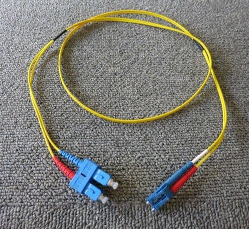 StarTech SMFIBLCSC1 Single Mode LC To SC 1M Fibre Optic Cable Yellow