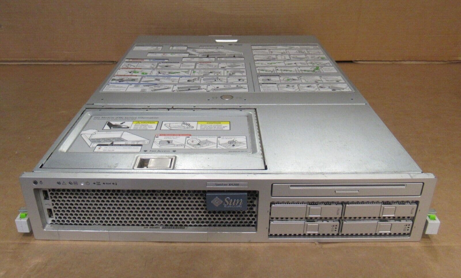 Sun SunFire X4200 2U Rack Mount Server 2x AMD Opteron 252 2 6Ghz 4Gb ...