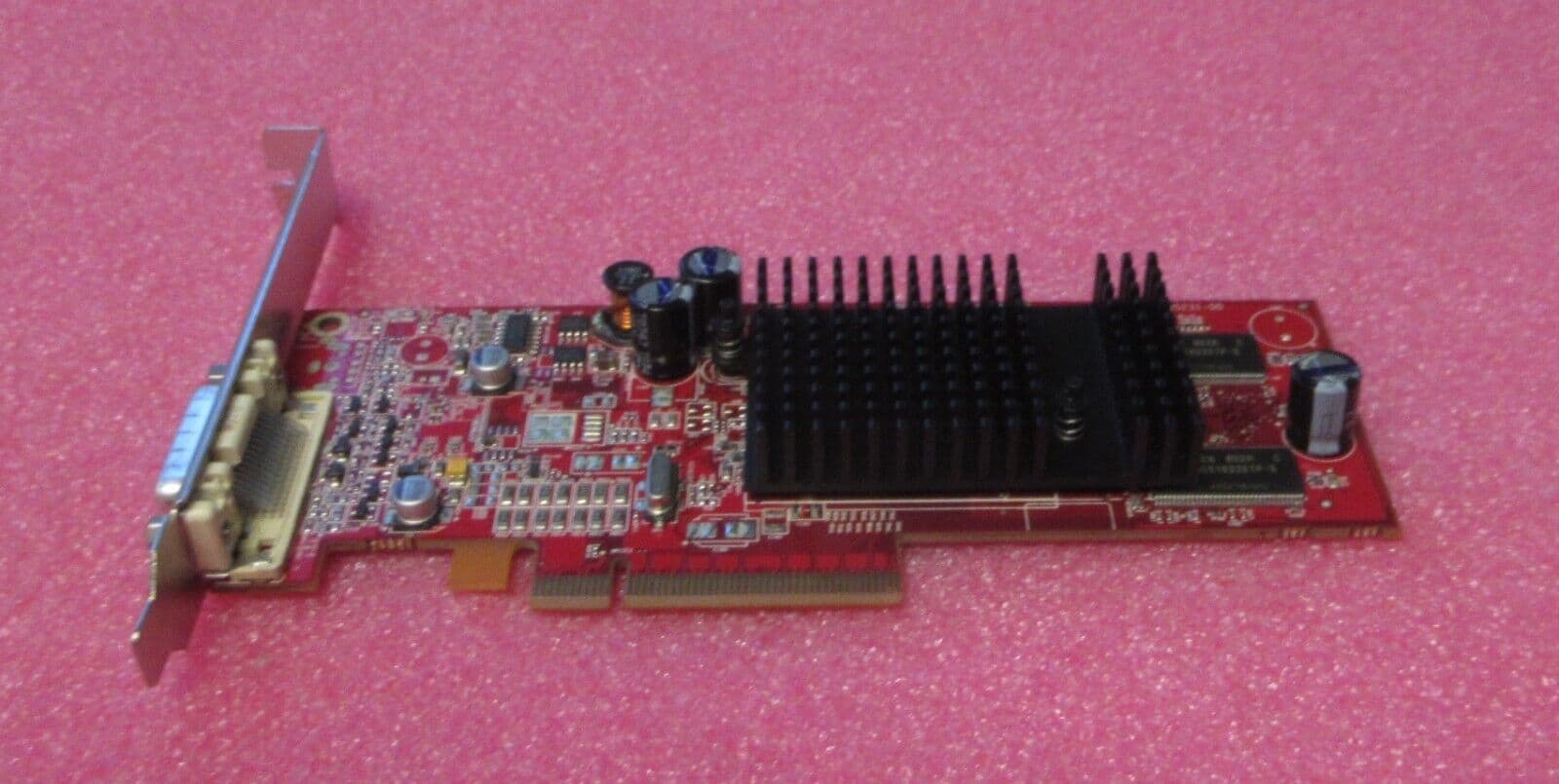 Sun X3000A XVR-300X8 ATi FireMV 2200 Video Graphics Accelerator Card ...