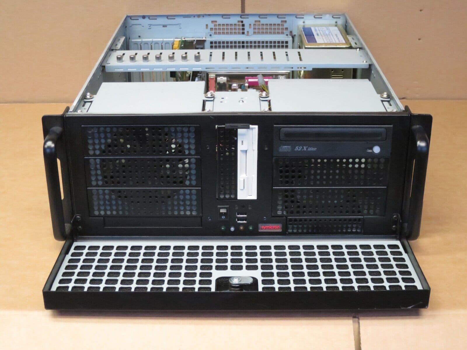 Symicron Rack Mount 4U PC Chassis 40GB IDE HDD 256MB DDR2 Radeon 7000 ...