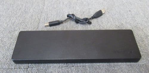 Targus ACP51EUZ Universal USB 2.0 DVI Laptop Video Docking Station And USB Cable