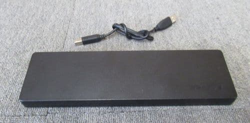 Targus ACP51EUZ Universal USB 2.0 DVI Laptop Video Docking Station And USB Cable