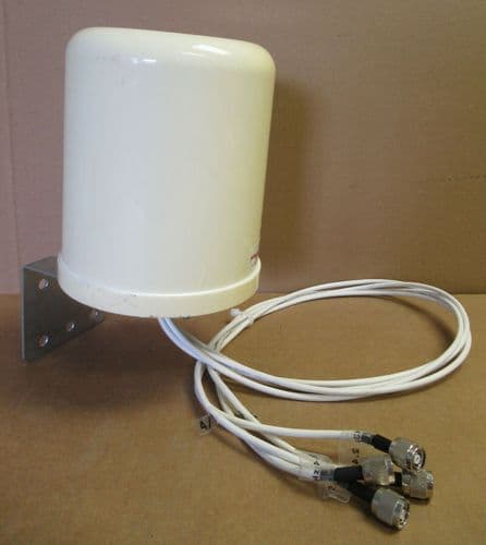 Terrawave Solutions Mimo Omni Outdoor Antenna + 4 RPTNC Plugs M6060060M01D43602