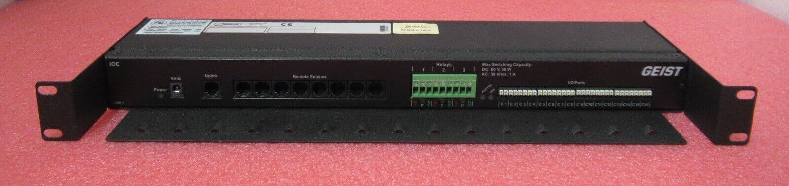 Vertiv Geist 1U Rack Mountable Environmental Monitoring Unit