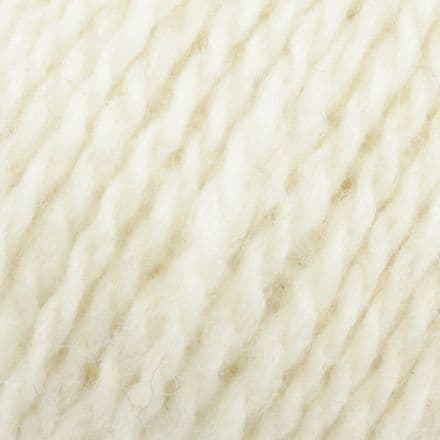 104 Natural White Heather Aran