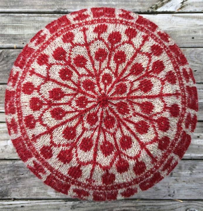Berries and Branches Hat - Lynn Nilges (Fidlstix)