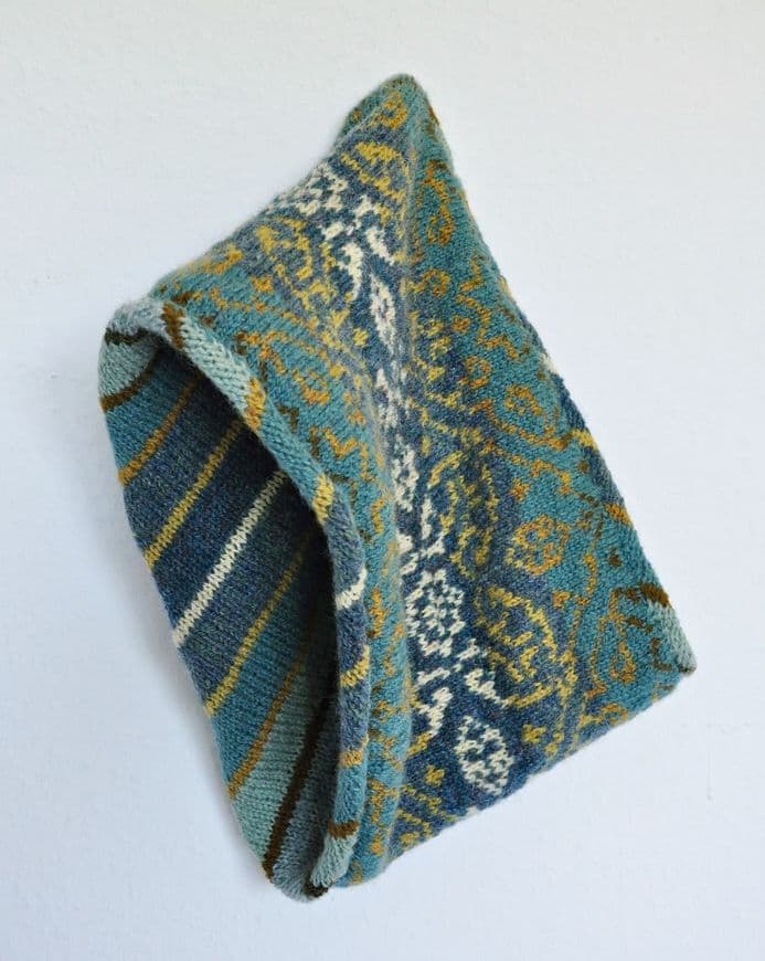 Flying Dolphin Cowl - Marion Schlenzka