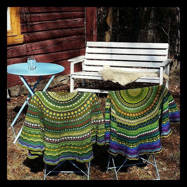 Norsk Sommer Shawl / Baby Blanket - Tori Seierstad (TorirotDesign)