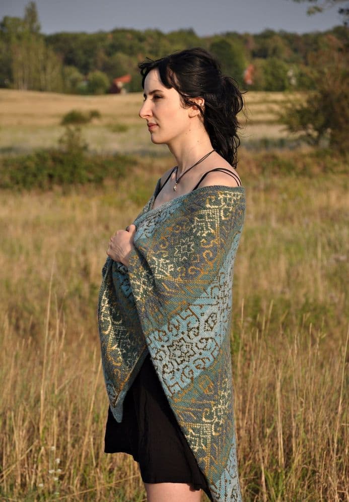 Sea Bird Shawl - Marion Schlenzka