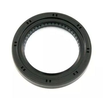Isuzu Rodeo Pick Up 2.5 DiTD - TFS54 (07/2003-08/2006) - Front TransferBox Oil Seal 44mm