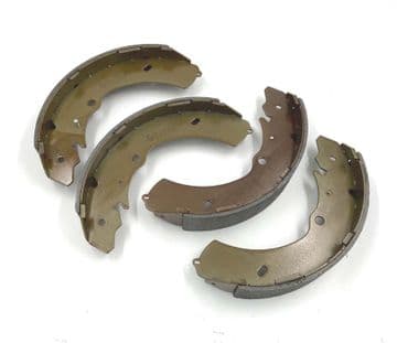 Isuzu Rodeo Pick Up 2.5 DiTD - TFS54 (07/2003-08/2006) - Rear Brake Shoe Set (4)