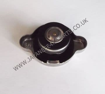 Isuzu Trooper 2.8TD UBS55 - 4JB1 (1988-1992) - Radiator Cap (0.9 Bar)
