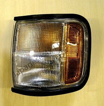 Isuzu Trooper / Bighorn 3.1TD UBS69 - 4JG2 (1992-1998) - Front Corner Side Indicator Lamp L/H