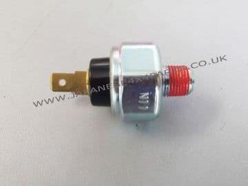 Mitsubishi Canter FB631 - 2.8TD - 4M40 - 3.5T (1998-2000) - Engine Oil Pressure Switch