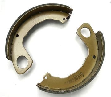 Mitsubishi Canter Fuso FB83B - 3.0TD - 4M42 - 3C15 - 3.5T (2005-2011) - Parking Handbrake Shoe Set