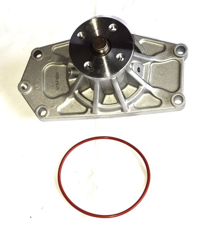 Mitsubishi Canter Fuso FE85P - 3.9TD - 7C14 - 7.5T (2005+) - Engine Water Pump