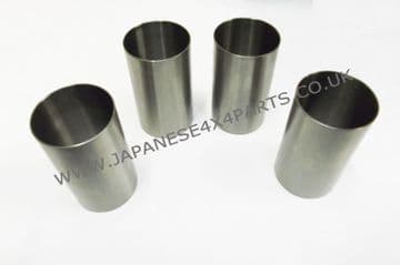 Mitsubishi Delica L300 - 2.5TD - P35W Box/Bus (1986-1996) Import - Engine Piston Liner Set STD.