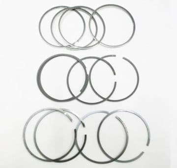 Mitsubishi Delica L300 - 2.5TD - P35W Box/Bus (1986-1996) Import - Engine Piston Ring Set Std.