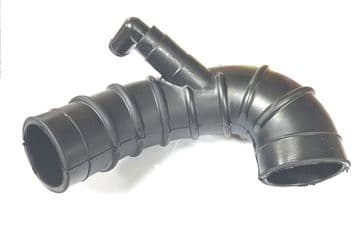 Mitsubishi Fuso Canter FEB01 - 3C15D (4P10-T4) 3.5T (2011+) - Engine Air Intake Intercooler Hose