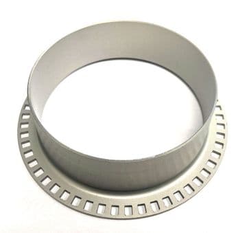 Mitsubishi Fuso Canter FEB71 - 7C18D (4P10-T6) 7.5T (2016+) - Rear ABS Rotor Ring Sensor L/R