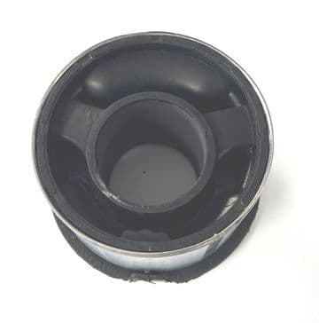 Mitsubishi Fuso Canter FECX1 - 9C18D - (4P10-HAT6) 8.5T (2011+) - Front Cabin Body Mount Cushion L/R