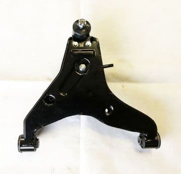 Mitsubishi L200 Pick Up 2.4DiD - KL1T (04/2015-06/2020) - Front Lower Control Wishbone Arm R/H