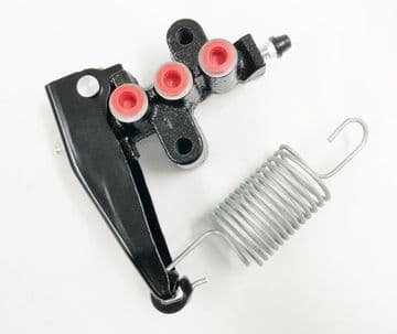 Mitsubishi L200 Pick Up 2.5DID - B40 - KB4T (07/2010-03/2015) - Brake Load Sensing Valve