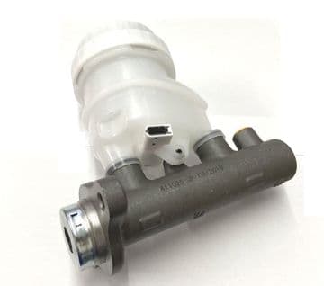 Mitsubishi L200 Pick Up 2.5DID - B40 - KB4T (12/2005+) - Brake Master Cylinder W/O ABS - W/O ASC