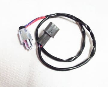 Mitsubishi L200 Pick Up 2.5TD K74 4D56 (1996-2007) - Free Wheel Clutch Control Switch 4WD