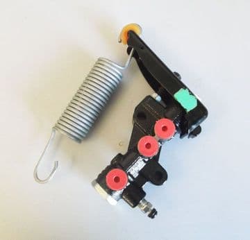 Mitsubishi L200 Pick Up 2.8TD K77 Import (1996+) - Brake Load Sensing / Proportioning Sensing Valve
