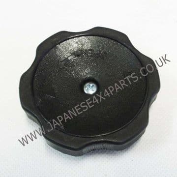 Mitsubishi Pajero/Shogun 2.8TD - V26/V46 (11/1993-02/2000) - Engine Oil Filler Cap