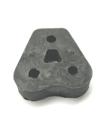 Mitsubishi Pajero/Shogun 3.5 P V25/V45 (93-2000) - Exhaust Pipe Mounting Rubber