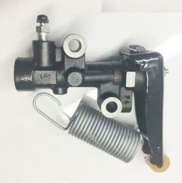 Mitsubishi Pajero Sport 2.8TD - K97 Import (05/1996-08/2006) - Brake Load Sensing Valve