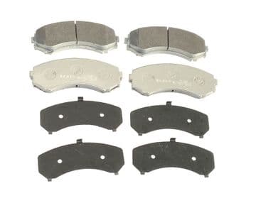Mitsubishi Shogun 2.5TD - V64/V74 (02/2000-08/2006) - Front Brake Pad Set With Shims (4)