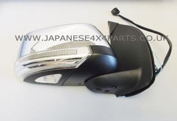 Nissan Navara D40 Pick Up 3.0DCi (2010+) Door Mirror Chrome Electric With Indicator Puddle Lamp R/H