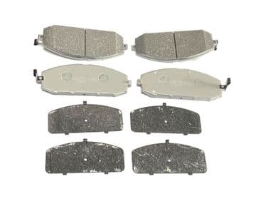 Nissan Patrol Y61 (GR) 3.0DTi - ZD30DDTi (02/2000+) - Front Brake Pad Set With Shims (4)
