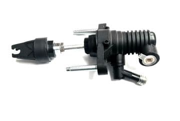Toyota Hilux 2.4TD Pick Up GUN125 - MK7 (04/2016+) - Clutch Master Cylinder