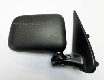 Toyota Hilux 2.5TD Pick Up D4D - KDN165 - MK5 (08/2001-07/2005) - Door Mirror Black Manual R/H