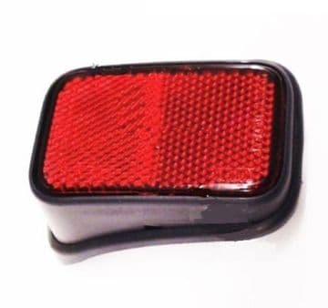 Toyota Hilux 2.5TD Pick Up D4D - KDN165 - MK5 (08/2001-07/2005) - Rear Reflector L/H
