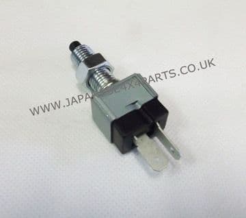 Toyota Land Cruiser 4.2TD - HDJ81 Import - Brake Light Switch