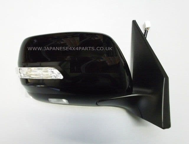 Toyota Land Cruiser 4.5 Twin Turbo Diesel - VDJ200 V8 Mirror BK Elec. W/Indicator & Puddle Lamp R/H