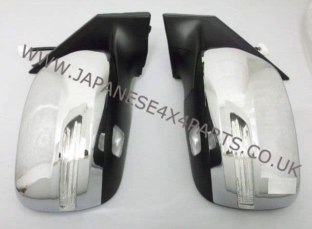 Toyota Land Cruiser 4.5 Twin Turbo Diesel - VDJ200 V8 Mirror CP Elec. W/Indicator & Puddle Lamp Pair