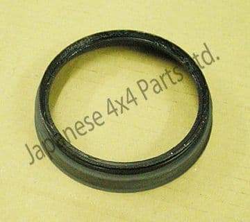 Toyota Land Cruiser Prado 3.0TD - D4D - KDJ120 / KDJ125 (09/2002+) - Front Wheel Bearing Seal 80mm