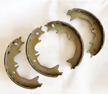 Toyota Land Cruiser Prado 4.0P V6 - VVTi - GRJ150 / GRJ155 (08/2009+) Handbrake Shoe Set (4)